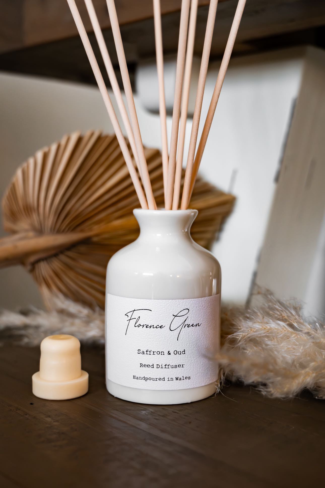 Oud Noir Luxury Ceramic Reed Diffuser