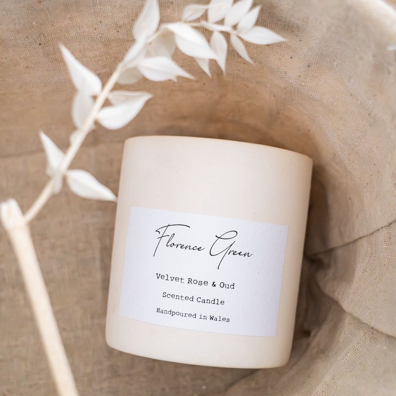 Velvet Rose & Oud Large Ceramic Candle