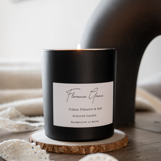 Cuban Tobacco & Oak Scented Candle
